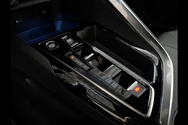 Peugeot 5008 1.2 130PK ALLURE PACK 7PERS NAVI CAMERA ZWARTE HEMEL LED LMV 7P 7 Persoons