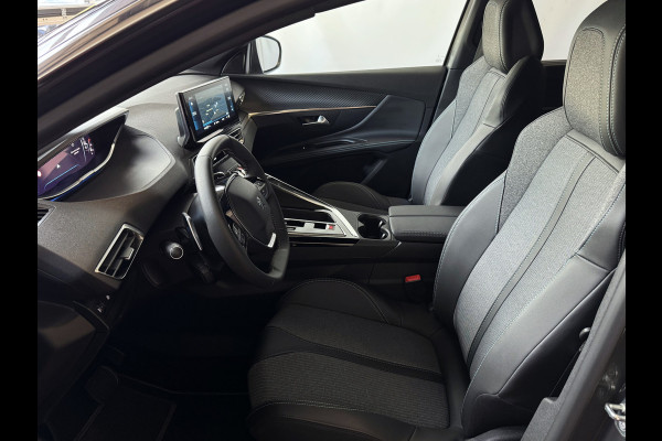 Peugeot 5008 1.2 130PK ALLURE PACK 7PERS NAVI CAMERA ZWARTE HEMEL LED LMV 7P 7 Persoons