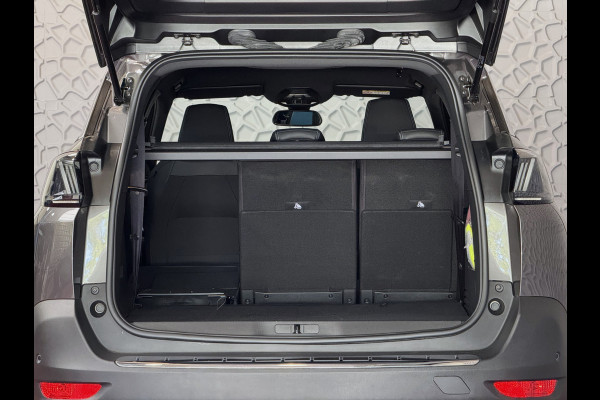 Peugeot 5008 1.2 130PK ALLURE PACK 7PERS NAVI CAMERA ZWARTE HEMEL LED LMV 7P 7 Persoons