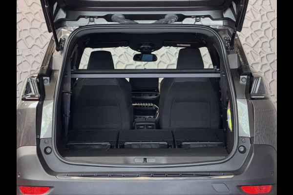 Peugeot 5008 1.2 130PK ALLURE PACK 7PERS NAVI CAMERA ZWARTE HEMEL LED LMV 7P 7 Persoons