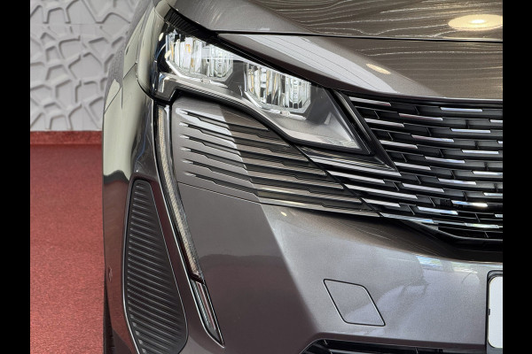 Peugeot 5008 1.2 130PK ALLURE PACK 7PERS NAVI CAMERA ZWARTE HEMEL LED LMV 7P 7 Persoons