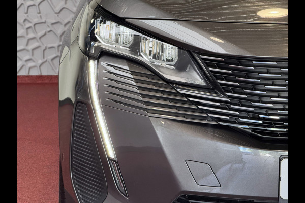 Peugeot 5008 1.2 130PK ALLURE PACK 7PERS NAVI CAMERA ZWARTE HEMEL LED LMV 7P 7 Persoons