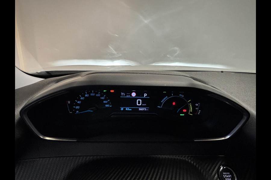 Peugeot e-2008 EV Active Pack 50 kWh Navigatie | Parkeersensoren achter | Cruise control