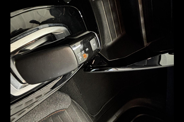 Peugeot e-2008 EV Active Pack 50 kWh Navigatie | Parkeersensoren achter | Cruise control