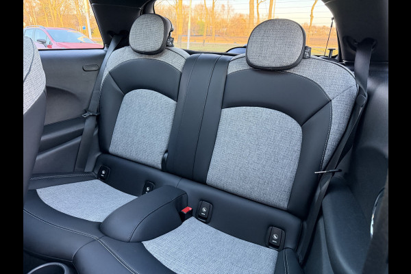 MINI Mini 1.5 Cooper Chili Automaat / Carplay / Panoramadak / Navi / 17" LM /  PDC v+a