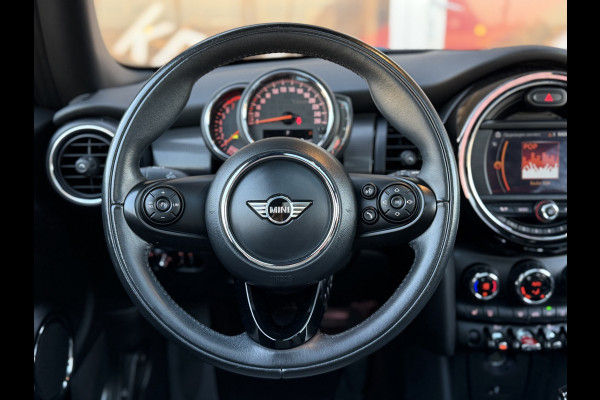 MINI Mini 1.5 Cooper Chili Automaat / Carplay / Panoramadak / Navi / 17" LM /  PDC v+a
