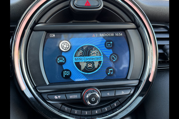 MINI Mini 1.5 Cooper Chili Automaat / Carplay / Panoramadak / Navi / 17" LM /  PDC v+a