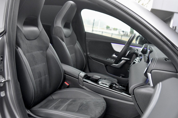 Mercedes-Benz CLA-Klasse Shooting Brake 250 e AMG Edition. Pano, 360, Burm, Dodeh, Sfeer, CarPlay, Multibeam!