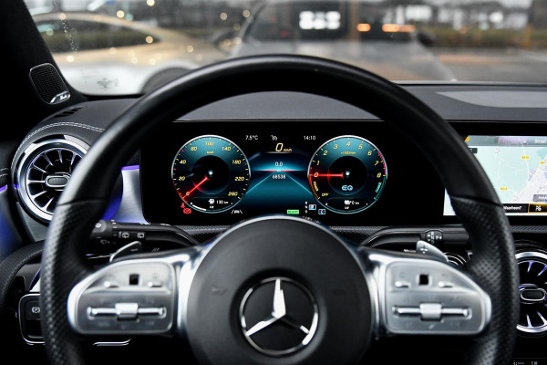 Mercedes-Benz CLA-Klasse Shooting Brake 250 e AMG Edition. Pano, 360, Burm, Dodeh, Sfeer, CarPlay, Multibeam!