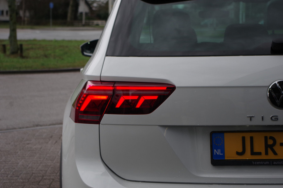 Volkswagen Tiguan 1.4 TSI eHybrid 245 PK R-Line BNS+ PHEV, Panoramadak, LED, Leder, 360 Camera,
