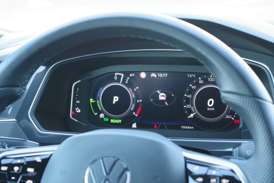 Volkswagen Tiguan 1.4 TSI eHybrid 245 PK R-Line BNS+ PHEV, Panoramadak, LED, Leder, 360 Camera,