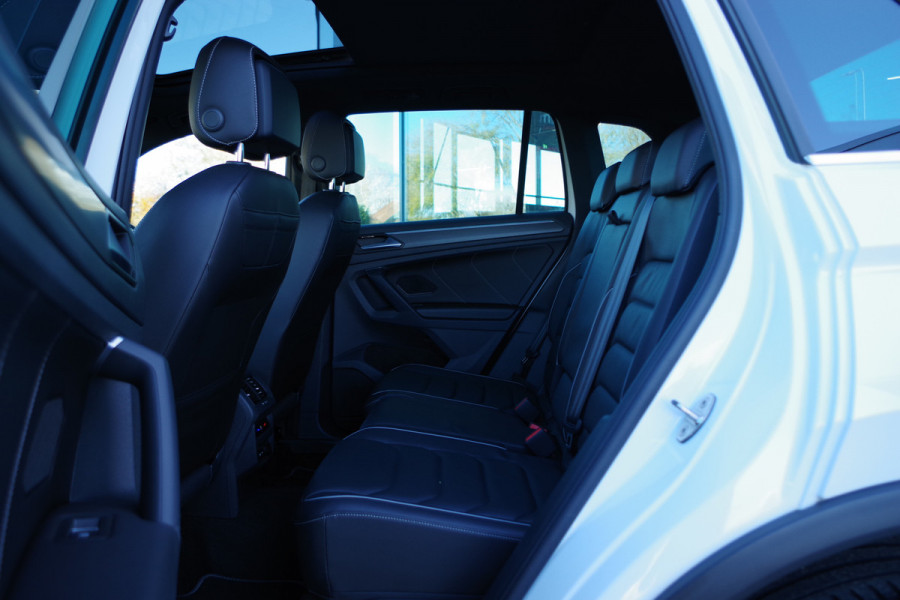 Volkswagen Tiguan 1.4 TSI eHybrid 245 PK R-Line BNS+ PHEV, Panoramadak, LED, Leder, 360 Camera,