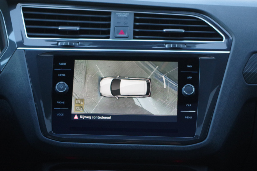 Volkswagen Tiguan 1.4 TSI eHybrid 245 PK R-Line BNS+ PHEV, Panoramadak, LED, Leder, 360 Camera,