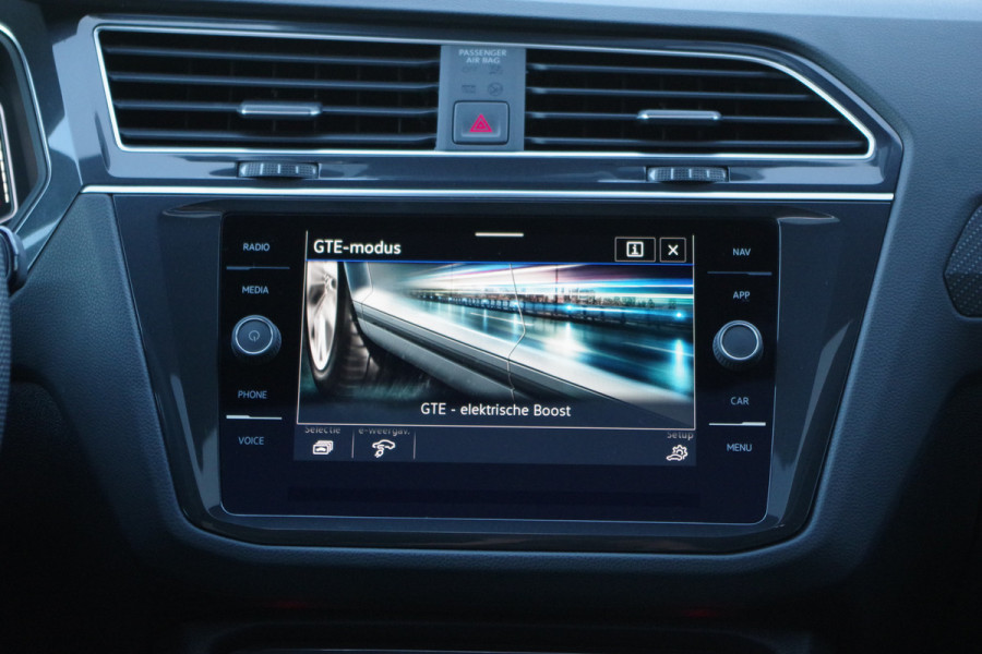 Volkswagen Tiguan 1.4 TSI eHybrid 245 PK R-Line BNS+ PHEV, Panoramadak, LED, Leder, 360 Camera,