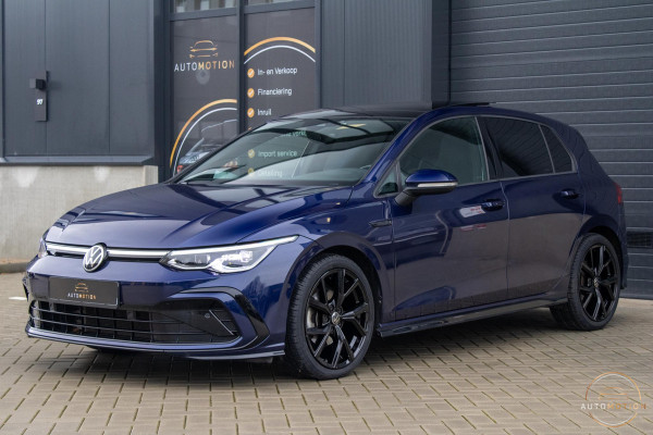 Volkswagen Golf 1.5 eTSI R-Line Business+ PANO CAMERA ACC CARPLAY