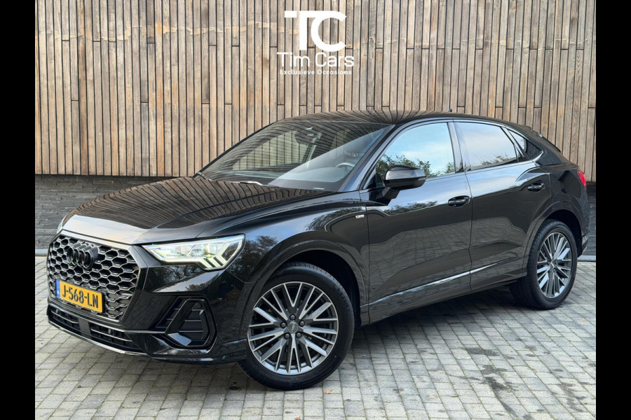 Audi Q3 35 TFSI S edition Automaat | Zwart optiek | Navigatiesysteem | Half-leer | Getint glas | Cruise & climate control | Lane assist