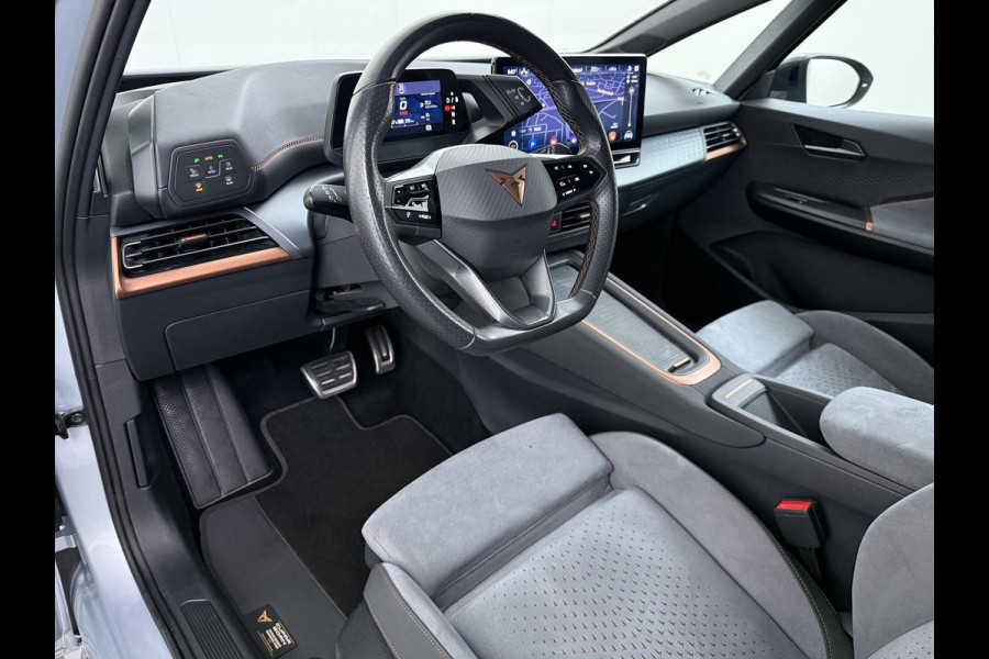 CUPRA Born Business 62 kWh ELEK. STOEL MET MASSAGE| STUURWIELVERWARMING | RONDOMZICHT CAMERA| ADAPTIVE CRUISE CONTROL| DODE HOEK SENSOR| REEDS RIJKLAAR GEMAAKT, GELEVERD INCL. 12 MND BOVAG GARANTIE