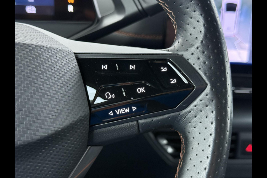 CUPRA Born Business 62 kWh ELEK. STOEL MET MASSAGE| STUURWIELVERWARMING | RONDOMZICHT CAMERA| ADAPTIVE CRUISE CONTROL| DODE HOEK SENSOR| REEDS RIJKLAAR GEMAAKT, GELEVERD INCL. 12 MND BOVAG GARANTIE