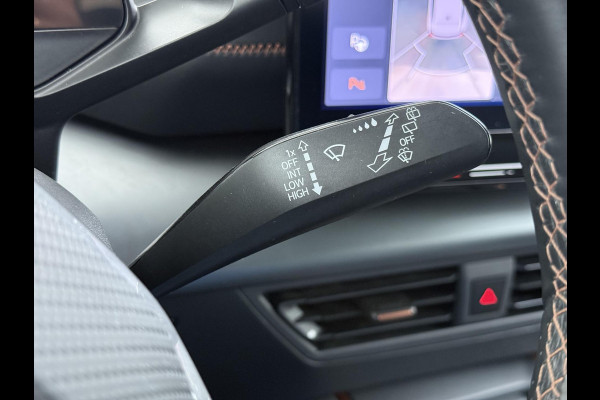 CUPRA Born Business 62 kWh ELEK. STOEL MET MASSAGE| STUURWIELVERWARMING | RONDOMZICHT CAMERA| ADAPTIVE CRUISE CONTROL| DODE HOEK SENSOR| REEDS RIJKLAAR GEMAAKT, GELEVERD INCL. 12 MND BOVAG GARANTIE