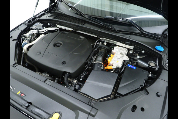 Volvo V90 2.0 T6 Plug-in hybrid AWD Plus Dark Long Range | Pilot Assist | Leder | Harman/Kardon | Trekhaak | Camera | BLIS | Keyless | Carplay