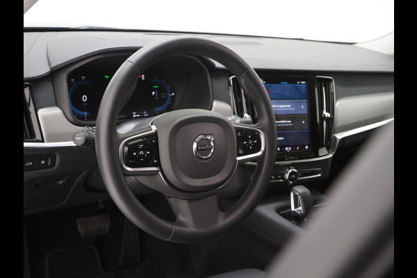 Volvo V90 2.0 T6 Plug-in hybrid AWD Plus Dark Long Range | Pilot Assist | Leder | Harman/Kardon | Trekhaak | Camera | BLIS | Keyless | Carplay