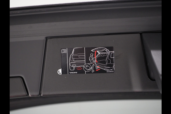 Volvo V90 2.0 T6 Plug-in hybrid AWD Plus Dark Long Range | Pilot Assist | Leder | Harman/Kardon | Trekhaak | Camera | BLIS | Keyless | Carplay