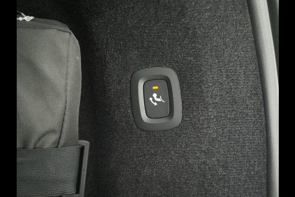 Volvo V90 2.0 T6 Plug-in hybrid AWD Plus Dark Long Range | Pilot Assist | Leder | Harman/Kardon | Trekhaak | Camera | BLIS | Keyless | Carplay