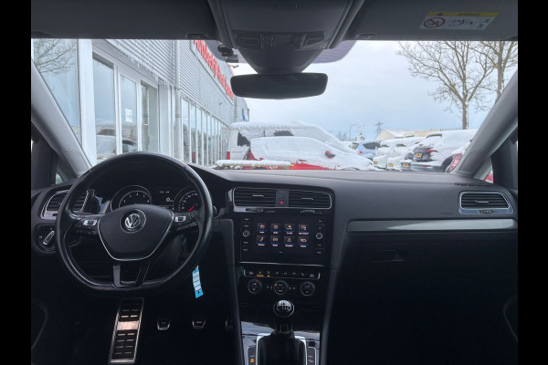 Volkswagen Golf Variant 1.0 TSI Highline | Stoelverwarming | Parkeer Sensoren | Adaptive Cruise