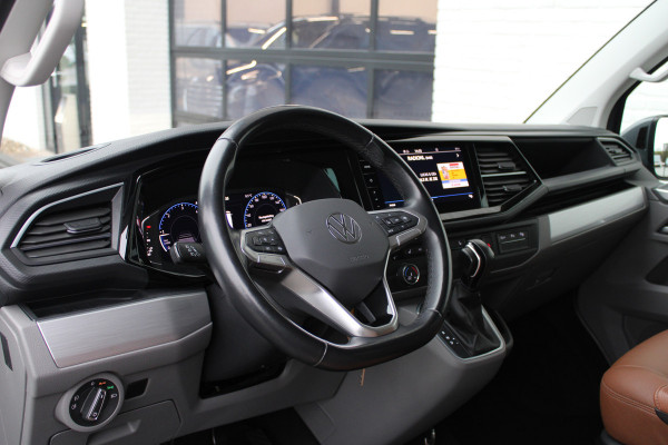 Volkswagen Transporter 2.0 TDI / Aut / L2H1 / 30 / DC / BULLI / Leer / Camera / Vol Opties / NIEUWSTAAT