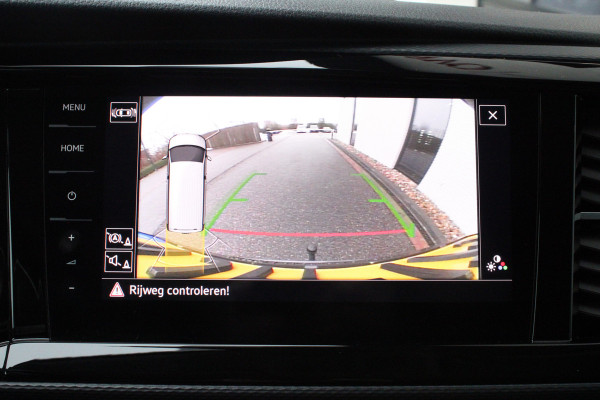 Volkswagen Transporter 2.0 TDI / Aut / L2H1 / 30 / DC / BULLI / Leer / Camera / Vol Opties / NIEUWSTAAT