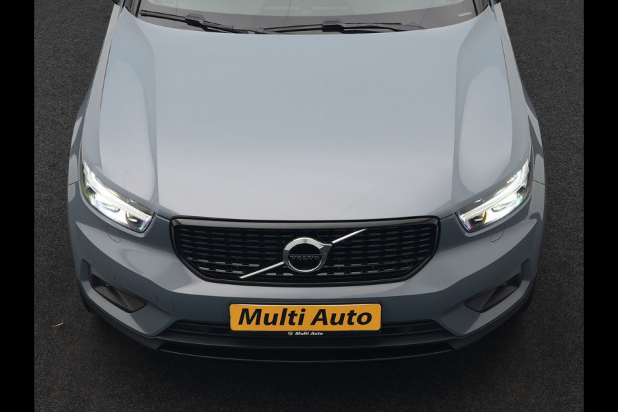Volvo XC40 T5 Recharge R-Design Plug In Hybrid 262pk Dealer O.H. PHEV | Trekhaak Af Fabriek | Camera | Alcantara Sportstoelen Memory & Verwarmd | Stuur Verwarmd | Apple Carplay | Keyless | Virtual | Cruise Control | Navigatie | DAB |