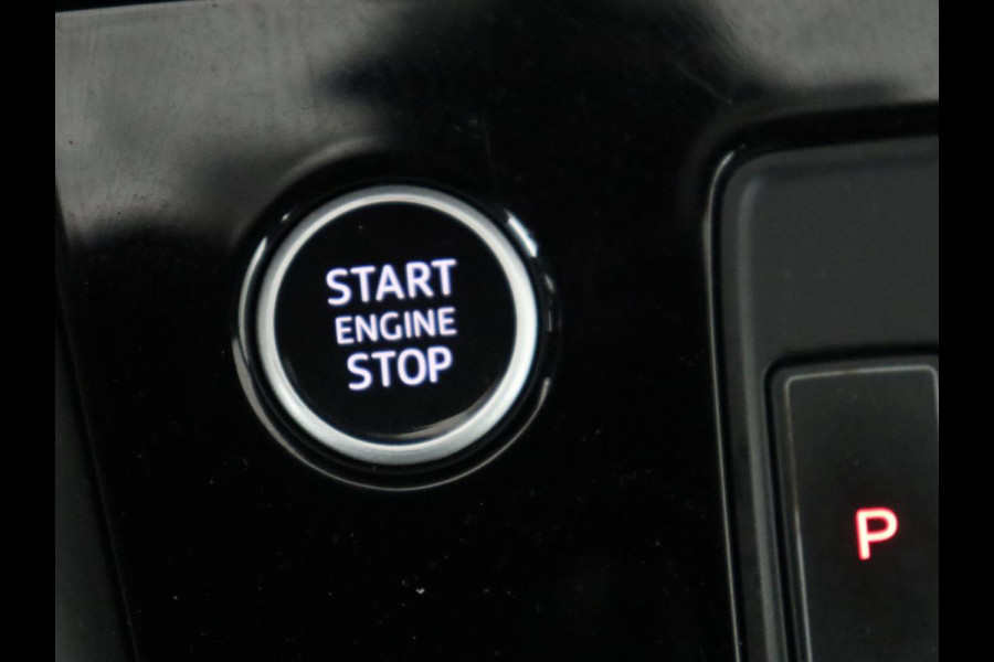 Audi A3 30 TFSI Pro Line | Carplay | Full LED | Climate control | Cruise control | Audi Sound | Bluetooth | Parkeerhulp