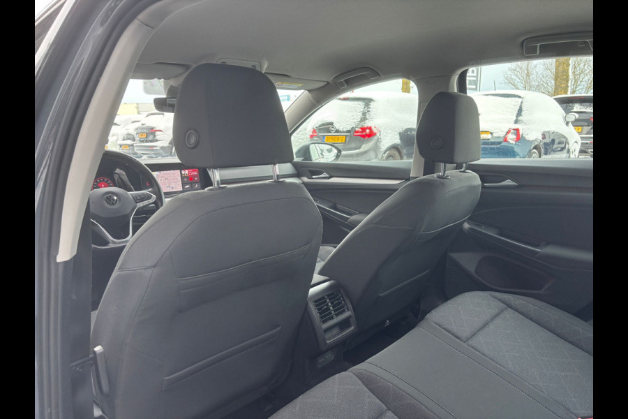 Volkswagen Golf 1.5 TSI Life | Stuur Verwarming | Sfeer Verlichting | Adaptive Cruise | Lane Assist