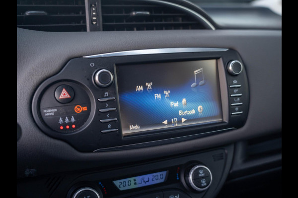 Toyota Yaris 1.5 VVT-i Active AUTOMAAT / Camera / Climate control / Cruise control