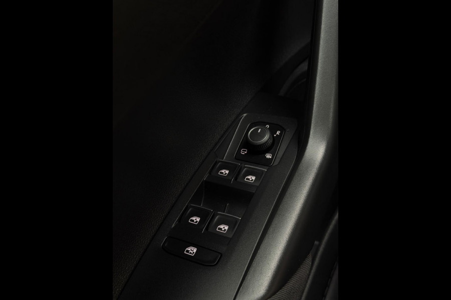 Volkswagen Polo 1.0 TSI 2x R-Line Panorama CarPlay Camera