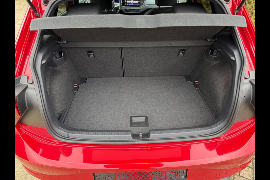 Volkswagen Polo 1.0 TSI 2x R-Line Panorama CarPlay Camera