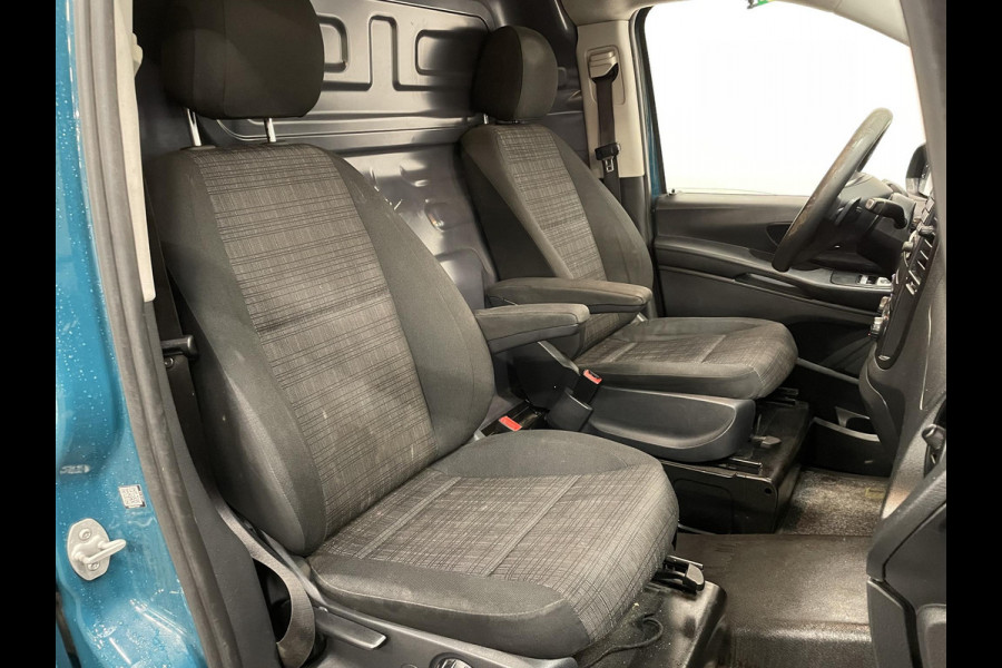 Mercedes-Benz Vito 114 CDI Lang Automaat Airco Cruise Control Trekhaak LM Velgen nAVI