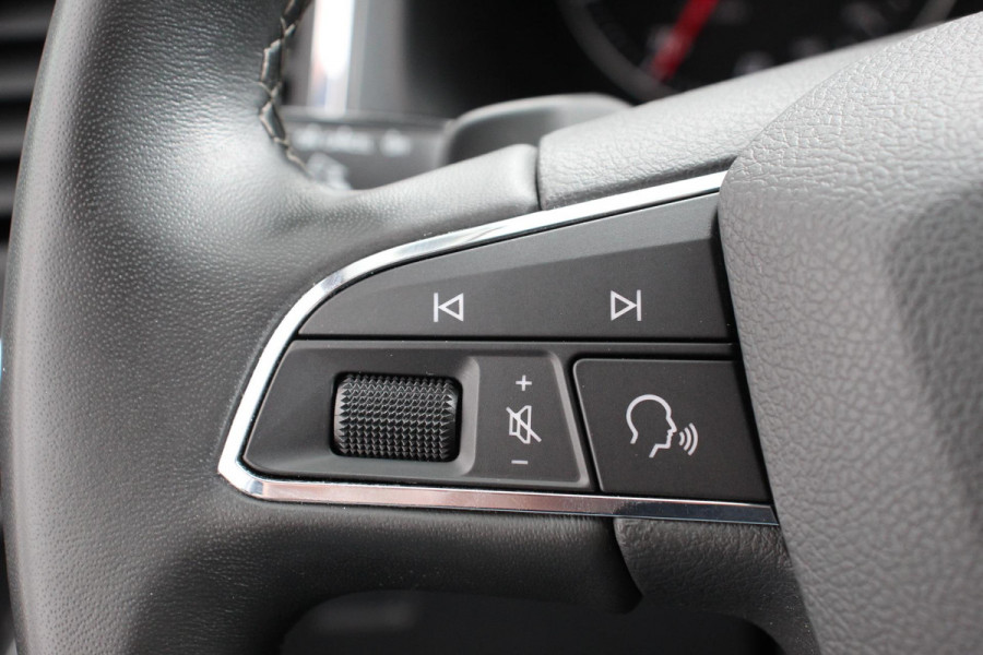 Seat Ateca 1.5 TSI 150 pk DSG Style | Navigatie | Apple Carplay/Android Auto | Climate Control | Parkeer sensoren | Inductief laden smartphone | Cruise Control