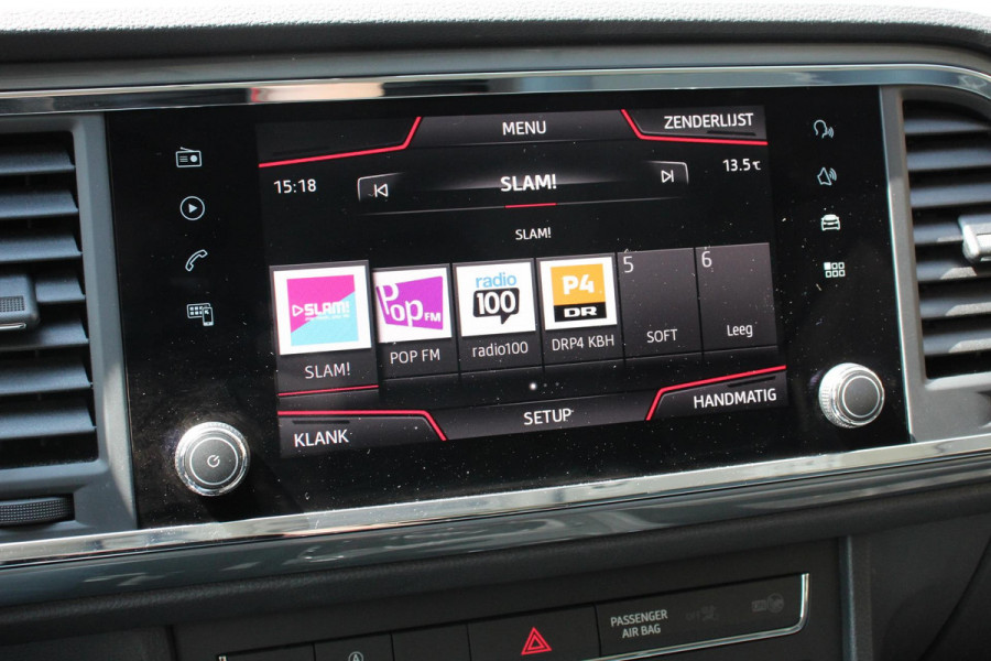 Seat Ateca 1.5 TSI 150 pk DSG Style | Navigatie | Apple Carplay/Android Auto | Climate Control | Parkeer sensoren | Inductief laden smartphone | Cruise Control