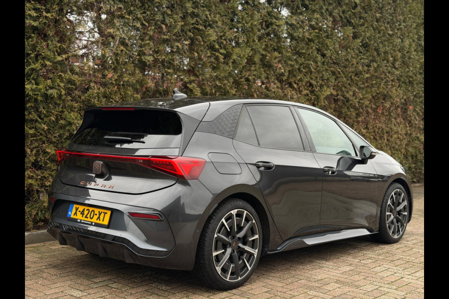 CUPRA Born Performance 82 kWh HuD Camera 231pk