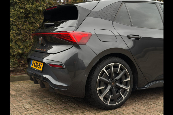 CUPRA Born Performance 82 kWh HuD Camera 231pk