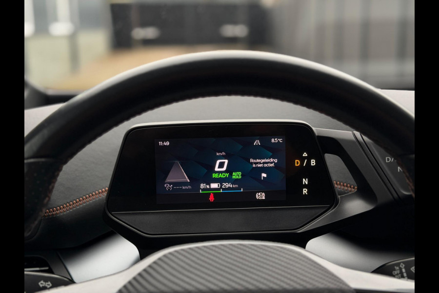 CUPRA Born Performance 82 kWh HuD Camera 231pk