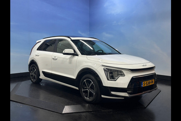 Kia Niro 1.6 GDi Hybrid DynamicPlusLine Pano, Trekhaak, Leer, Stuur/Stoelverwarming