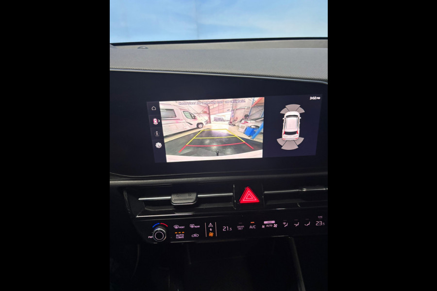 Kia Niro 1.6 GDi Hybrid DynamicPlusLine Pano, Trekhaak, Leer, Stuur/Stoelverwarming