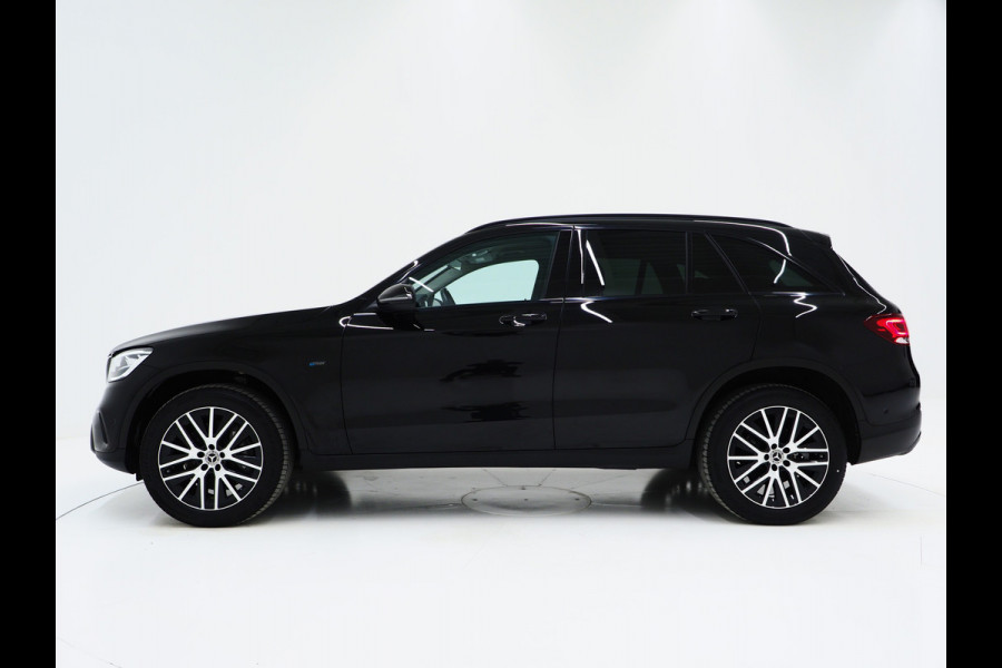 Mercedes-Benz GLC 300e 4MATIC Night Black | Stoelverwarming | Cruise | LED | PDC | Carplay | Climate