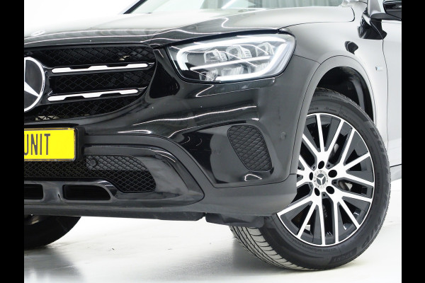 Mercedes-Benz GLC 300e 4MATIC Night Black | Stoelverwarming | Cruise | LED | PDC | Carplay | Climate