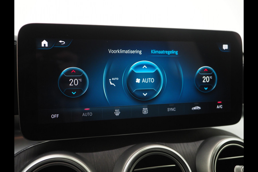 Mercedes-Benz GLC 300e 4MATIC Night Black | Stoelverwarming | Cruise | LED | PDC | Carplay | Climate