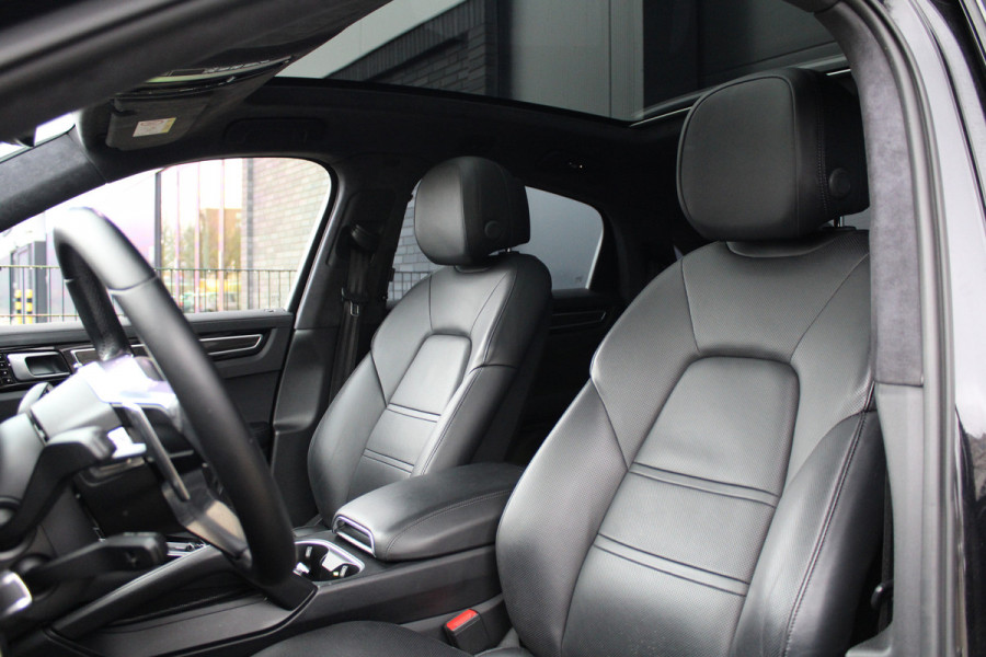 Porsche Cayenne Coupé 3.0 E-Hybrid | NAP | PANO | SOFT-CLOSE | PDCC | STOELKOELING | BOSE | MEMORY |