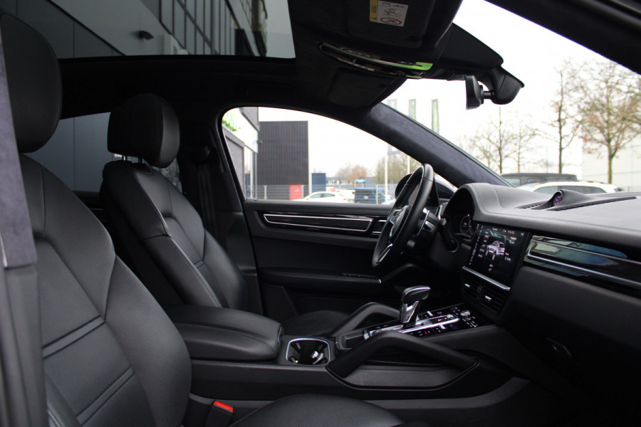 Porsche Cayenne Coupé 3.0 E-Hybrid | NAP | PANO | SOFT-CLOSE | PDCC | STOELKOELING | BOSE | MEMORY |