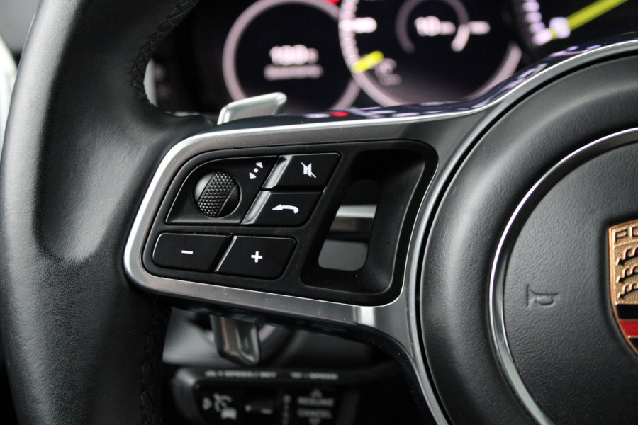 Porsche Cayenne Coupé 3.0 E-Hybrid | NAP | PANO | SOFT-CLOSE | PDCC | STOELKOELING | BOSE | MEMORY |